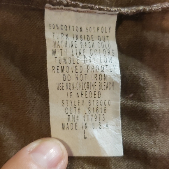 Brown Zip up hoodie Sz Large with design on front. - Picture 6 of 6